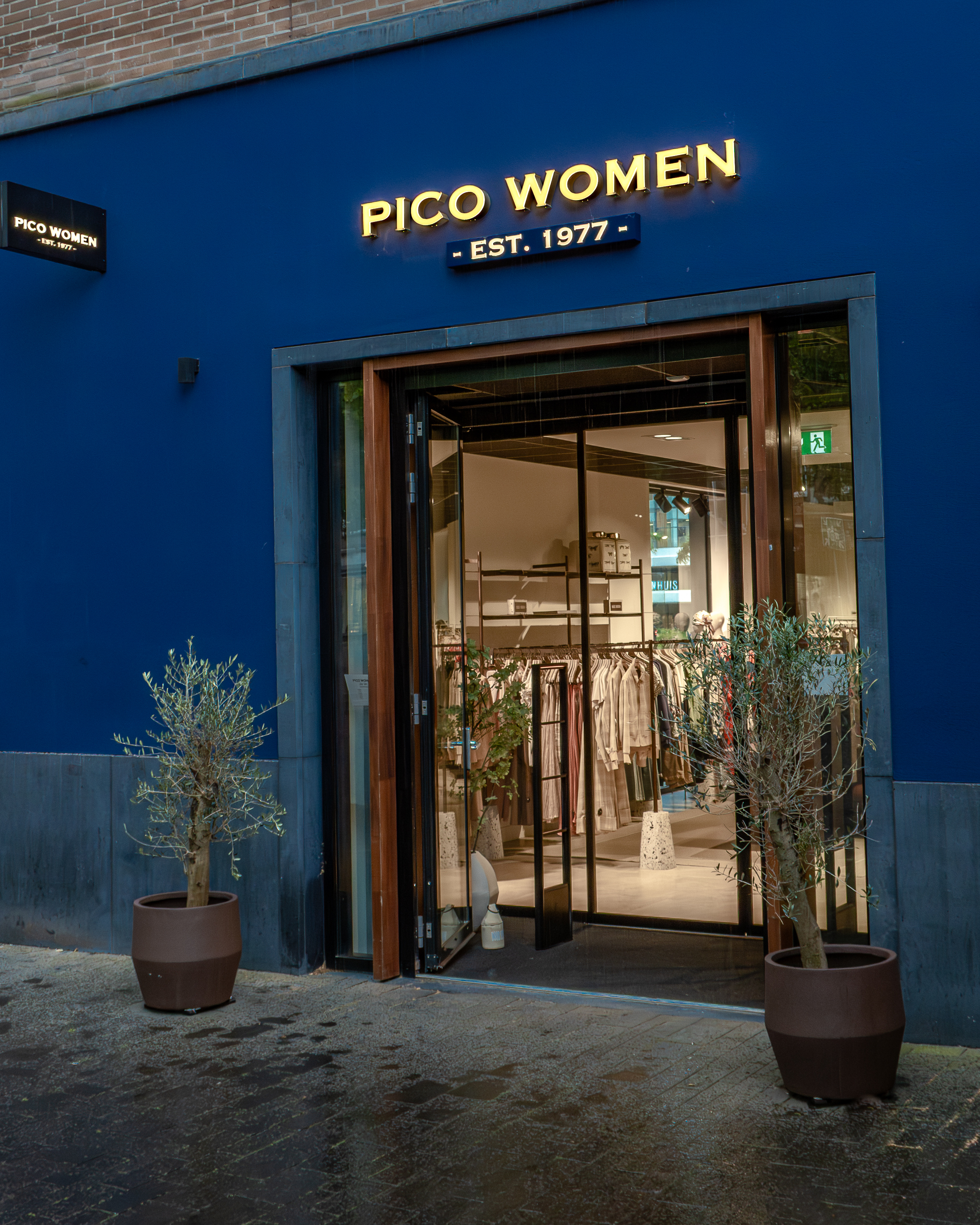 Pico Women Fashion B.V.