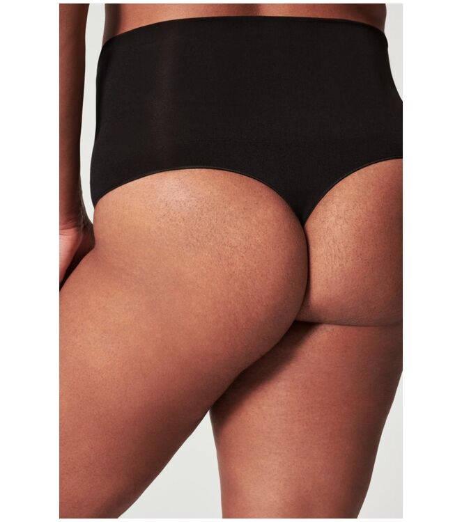 Spanx 40048R Zwart
