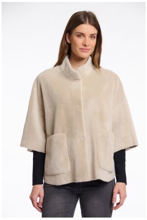 Rino & Pelle Faux fur cape 9030 birch Rino & Pelle Faux fur cape 9030 birch
