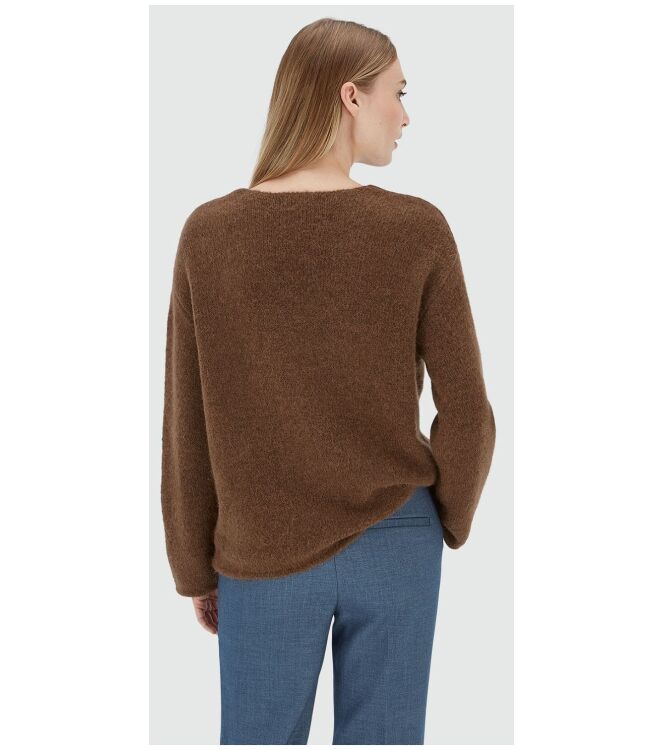 Josh V JV-2510-0207 Bruin