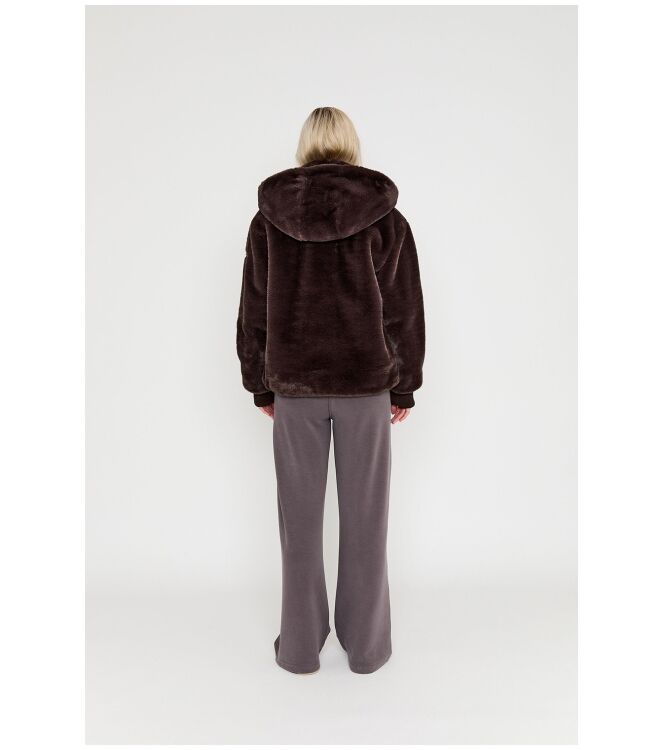 Moscow 08-08-Evelyn-3 Bruin