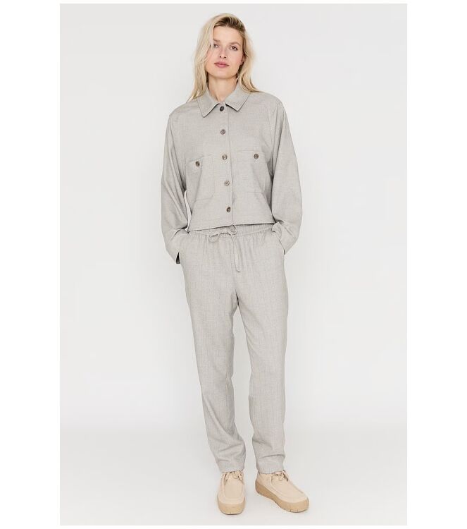 Moscow 100-02-Vinny Grijs