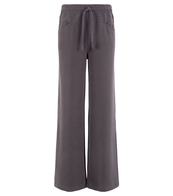 Moscow 66-02-Familiar Bruin