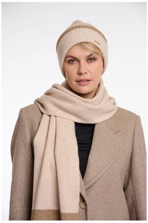 Rino & Pelle Knitted beanie 10044 birch melange Rino & Pelle Knitted beanie 10044 birch melange