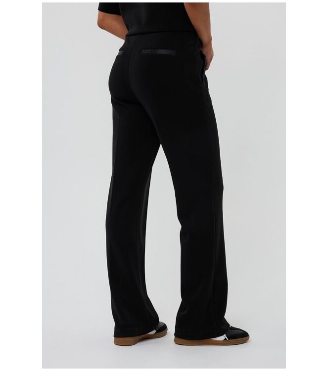 EsQualo F25.05506 Zwart