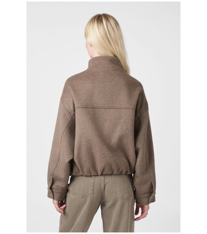 Neo Noir 166100 Bruin