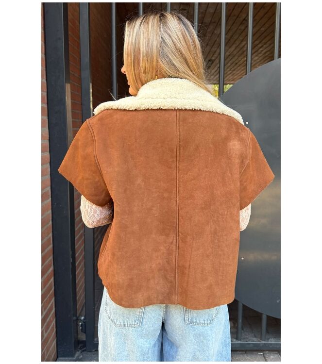 Est\'Seven Cardigan Cape Louise Bruin