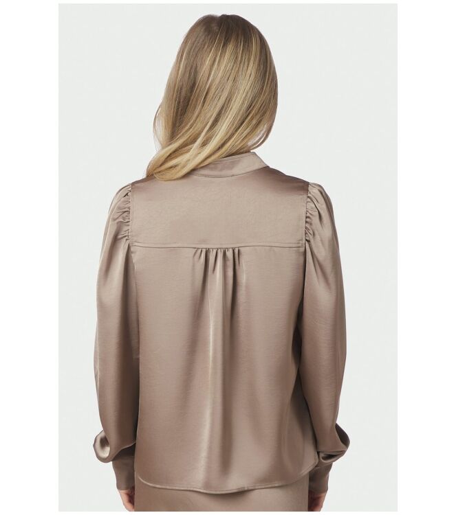 Neo Noir 163769 Bruin