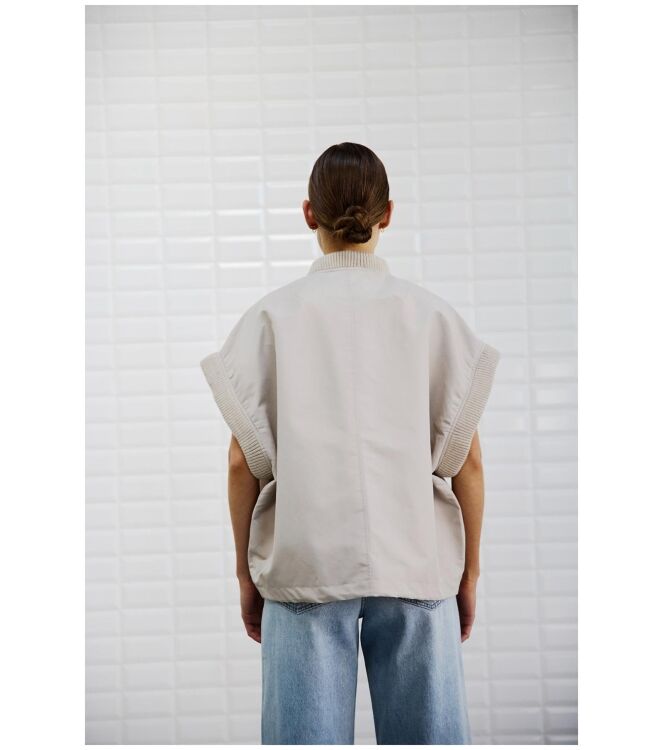 With Black 00001402 Grijs