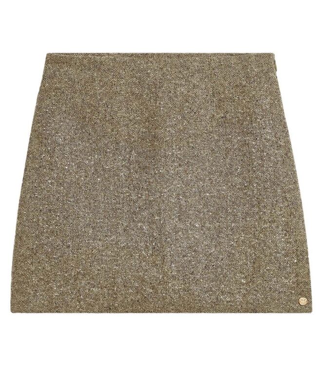 Josh V JV-2609-0503 Bruin