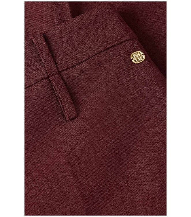 Josh V JV-2608-0607 Rood