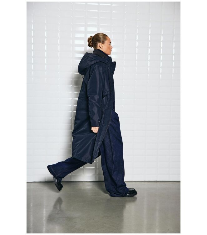 With Black 00001112 Blauw