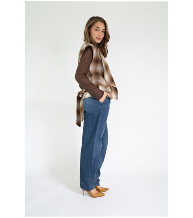 Est\'Seven Siral Top Bruin