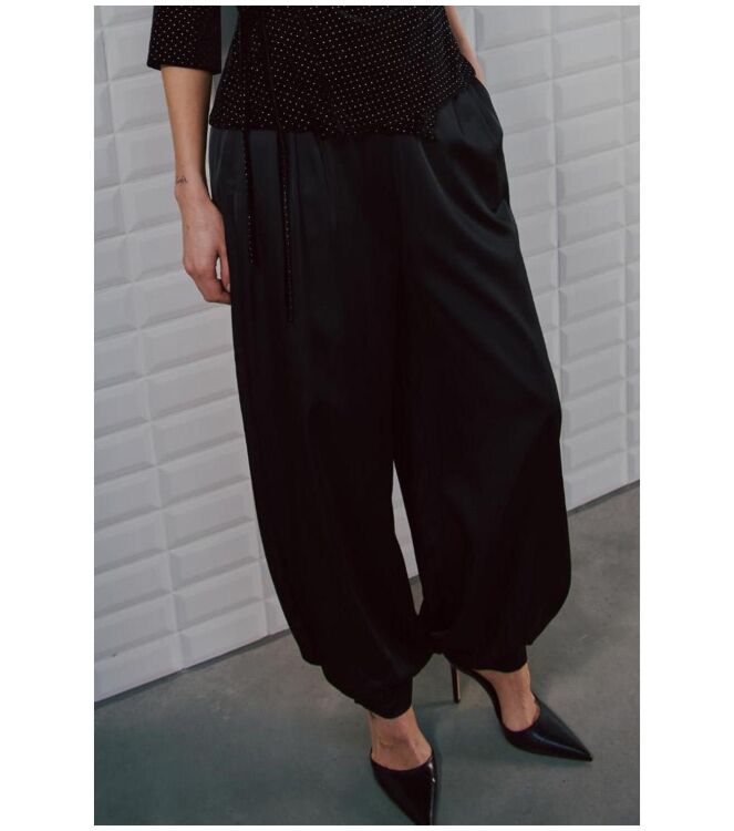 With Black 00001881 Zwart