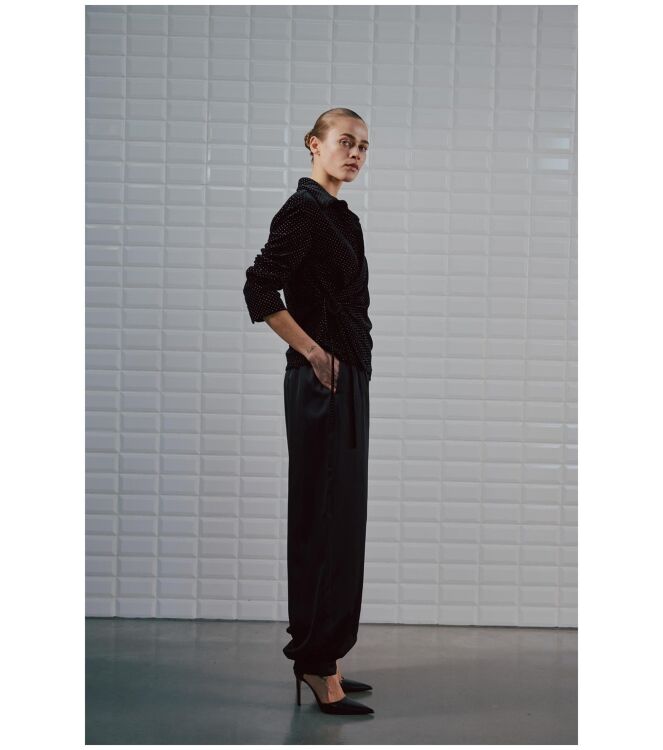With Black 00001881 Zwart
